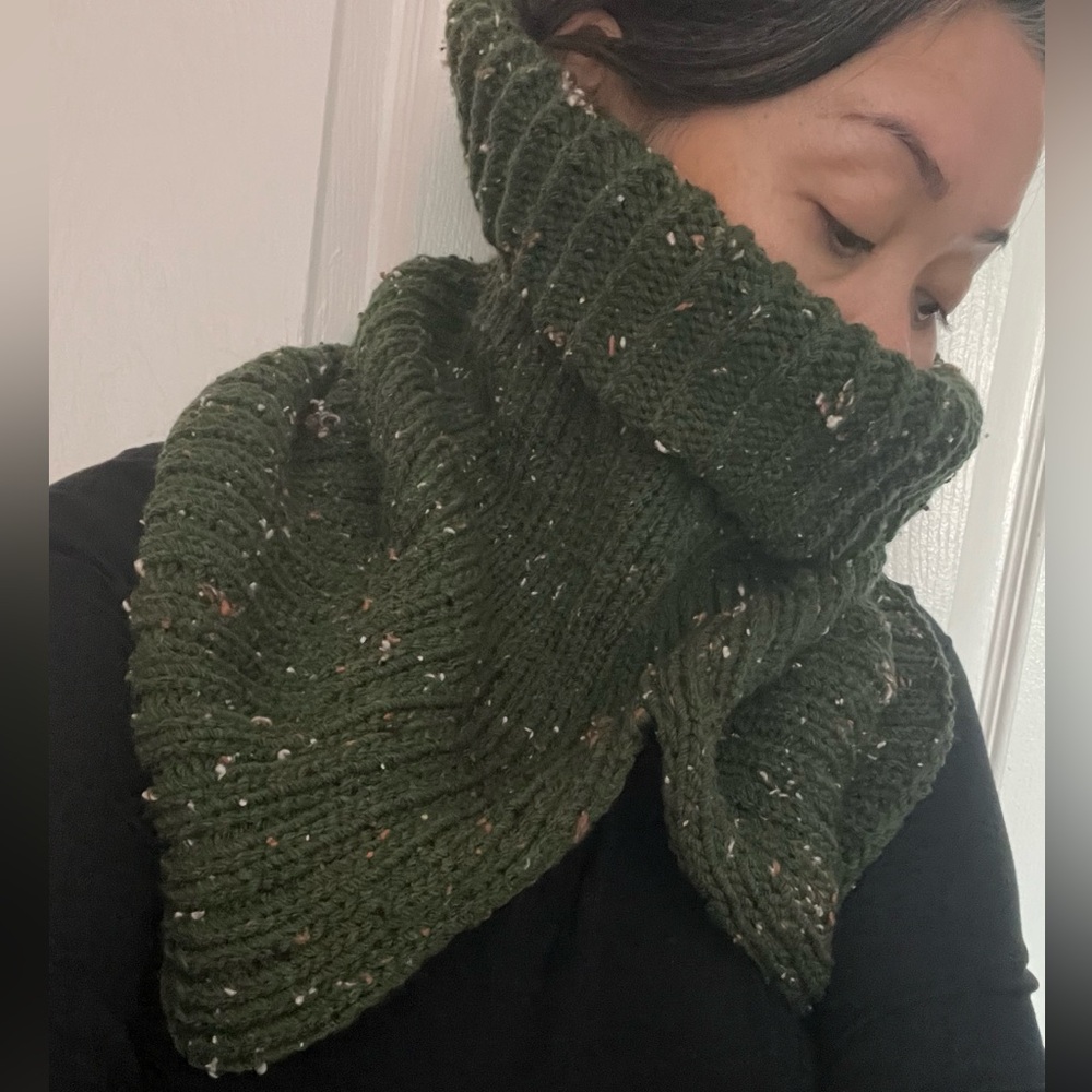 New! Neck warmer